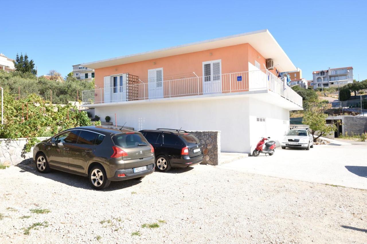 Apartments Zmika Primosten Exterior photo